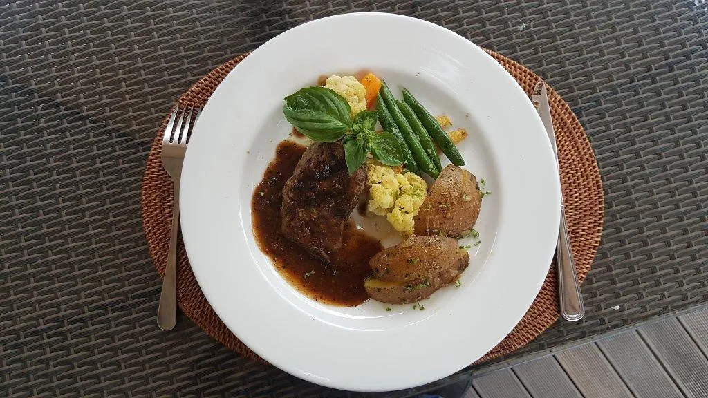 Hotel Argya Santi Resort Kuta Selatan